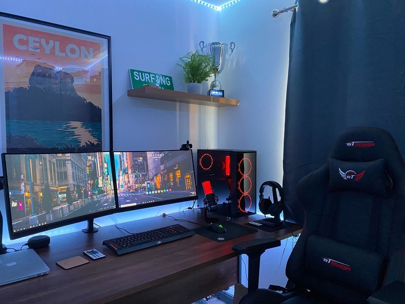 best gaming desks